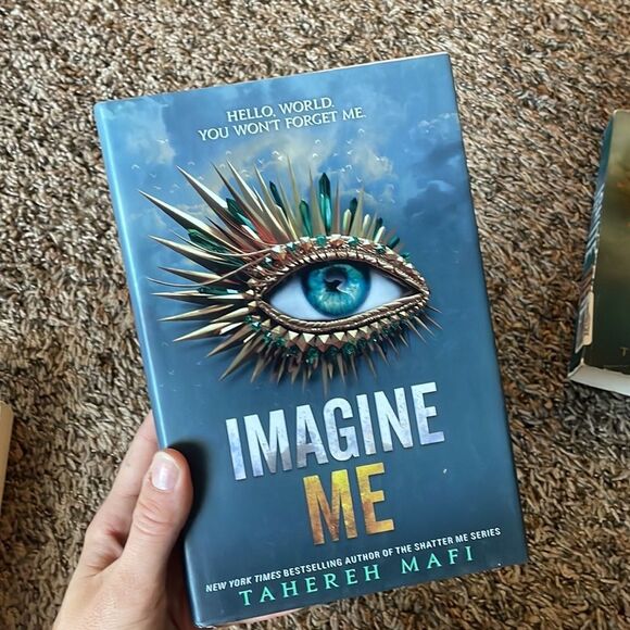 Shatter me Series books 1-6 by Tahereh Mafi - Picture 4 of 7